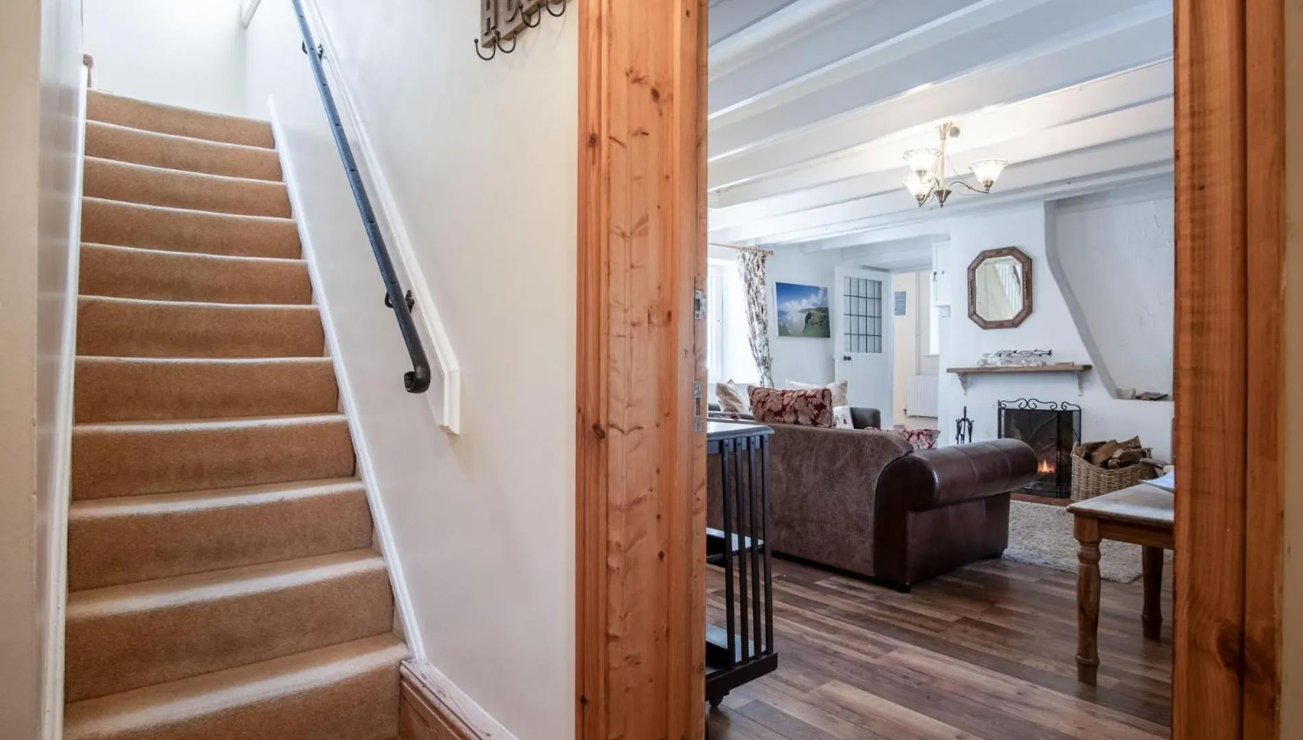 Bullcroft - 6 Bedroom House - Oxwich Swansea 0*,